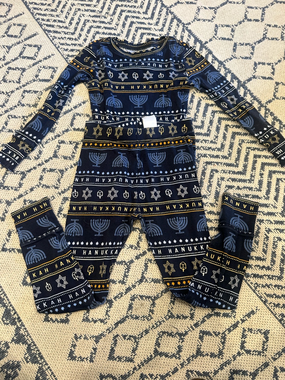 Gap Hanukkah-Themed Navy Holiday Pjs (long-sleeved, size 6)
